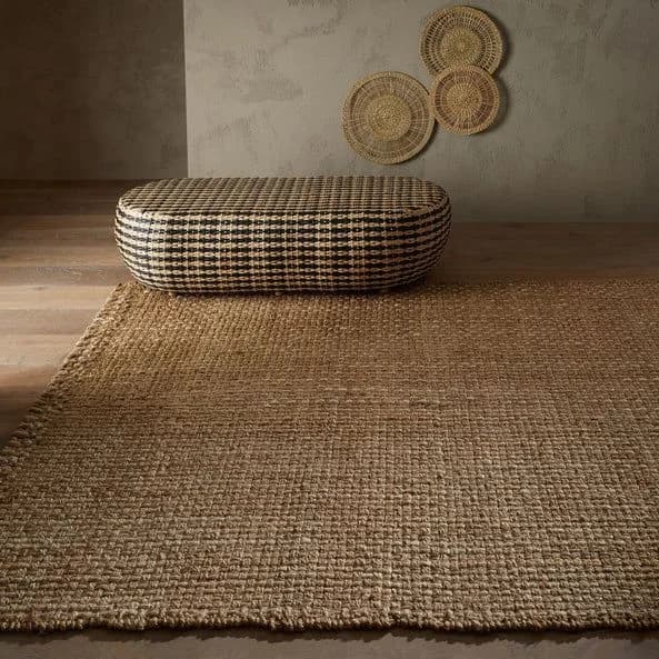 Hand-spun jute fibre - sustainable rug raw material from West Bengal